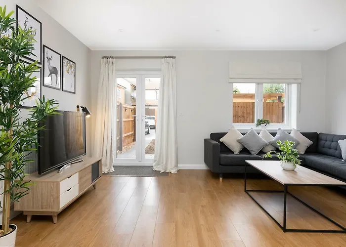 Turtle And Rabbit - Comfortable And Spacious Houses